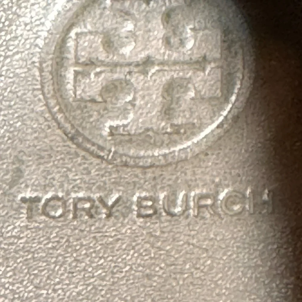 Tory Burch size 9.5 tan suede leather loafers